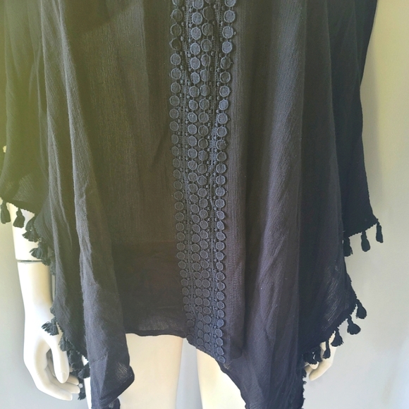 Luna beachwear Cover-up - Picture 3 of 6